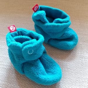Zutano fleece booties 6 mo